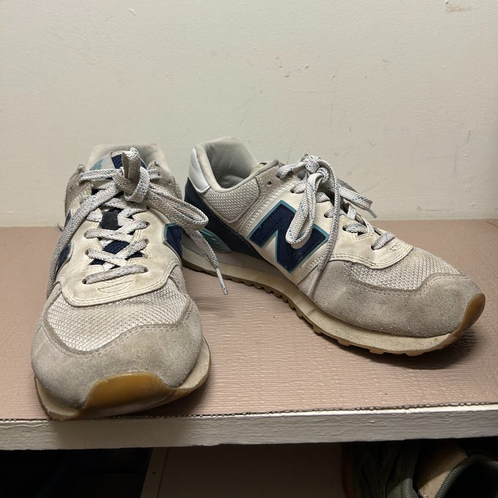 574 New Balance Sneakers
